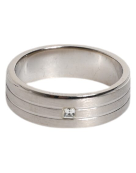 Silver Tone Brass Clear Crystal DG Logo Ring - Image 2