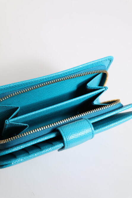 Light Blue Leather Bifold Continental Clutch Wallet - Image 14