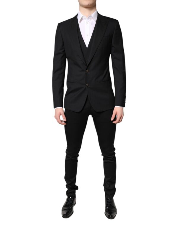 7011345